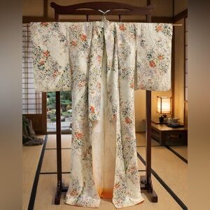 Vintage Japanese Floral Silk Kimono – Traditional Hand Painted Kimono Robe